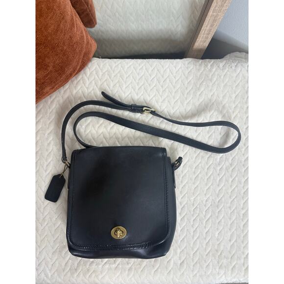 COACH Vintage Companion Flap Crossbody Bag Black Leather Purse Saddlebag 9076 - Picture 1 of 13